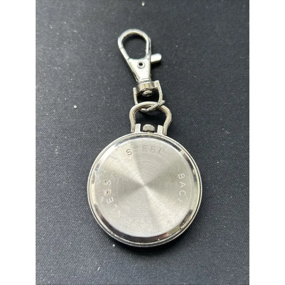 Chaoyada Silver Tone Clip On Watch